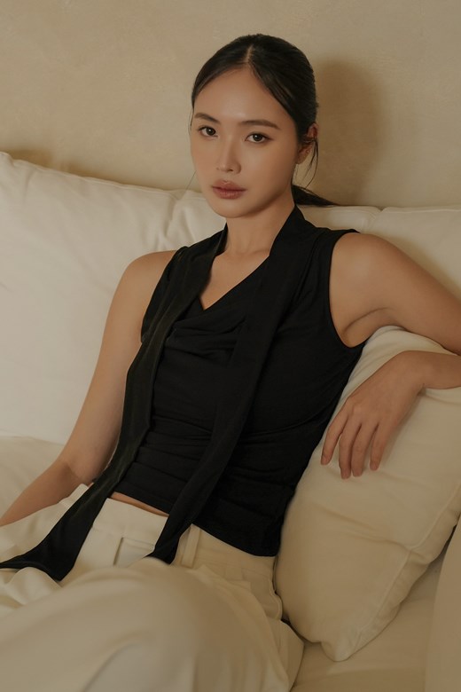 垂領繞脖造型背心