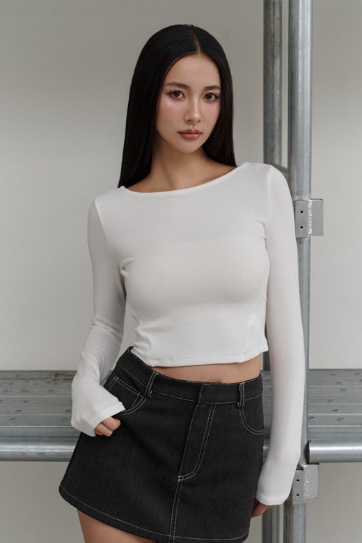 mi斜肩收腰長袖上衣