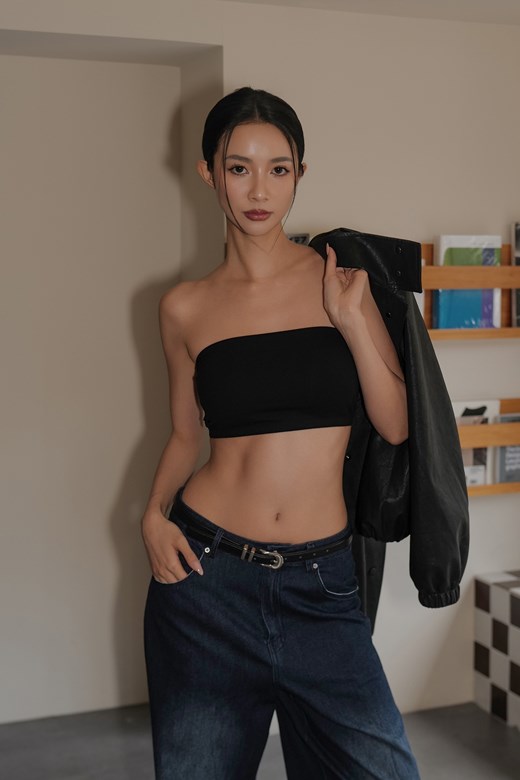 簡約彈力平口背釦BRA TOP