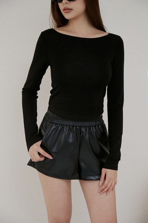 空氣感羊毛船領長袖上衣