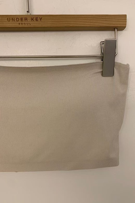 17 簡約彈力平口背釦BRA TOP