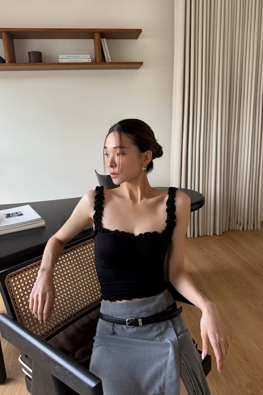 甜辣女孩QQ捲邊背心