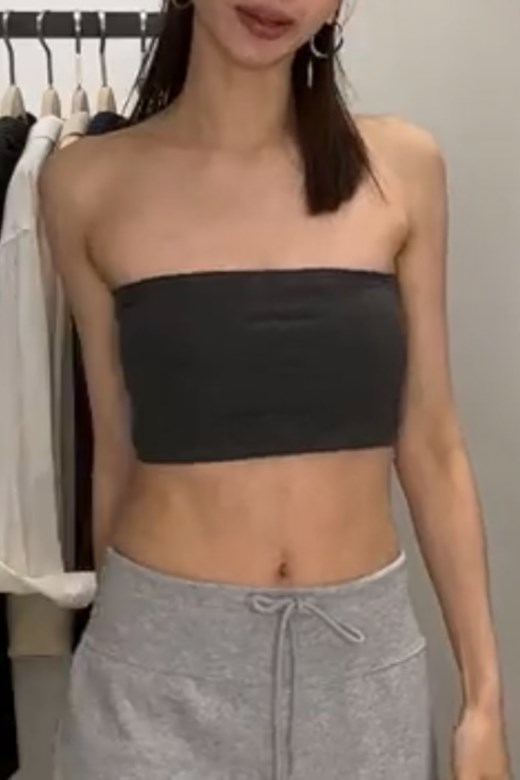 簡約彈力平口背釦BRA TOP