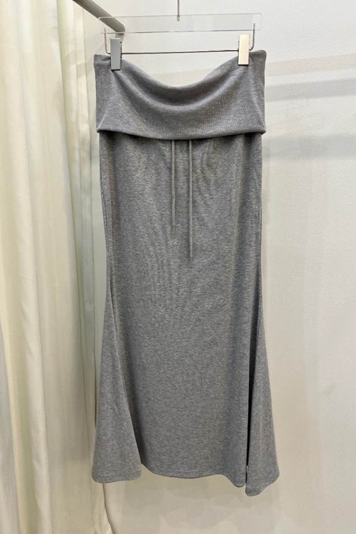 腰頭反折抽繩層次長裙