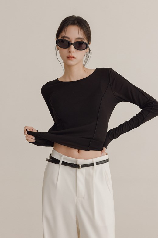 木耳捲邊剪裁造型打底衣