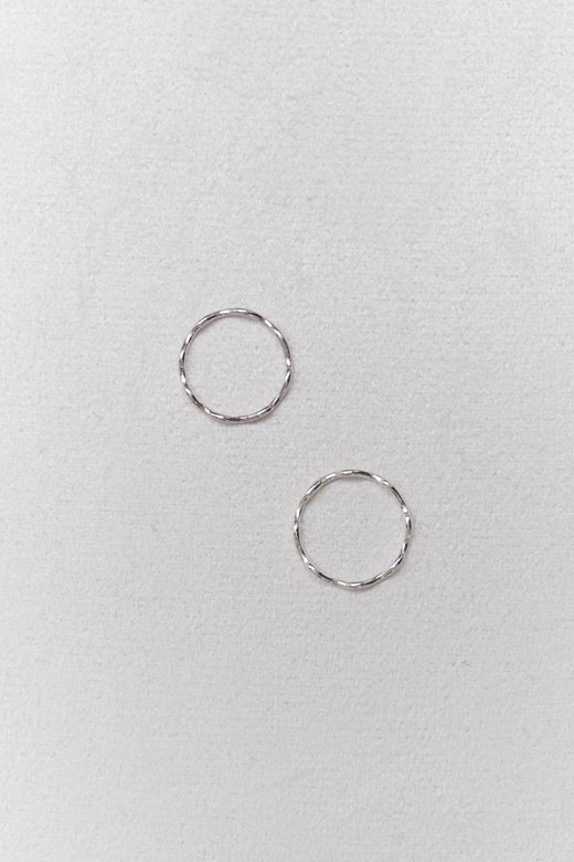 925精緻波紋細戒指