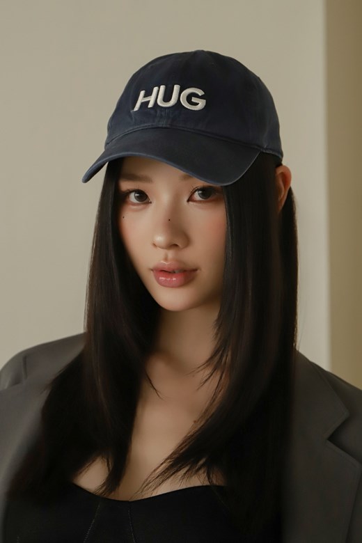 MTTIRÉ HUG刺繡棒球帽