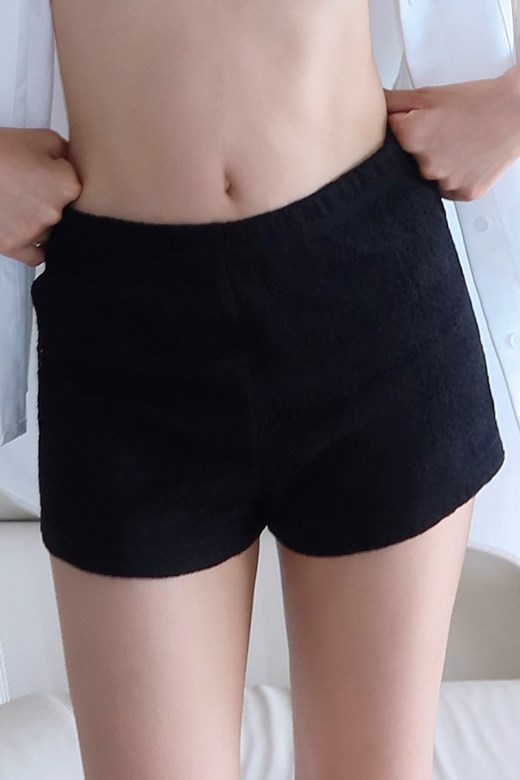 輕透蕾絲鬆緊小短褲