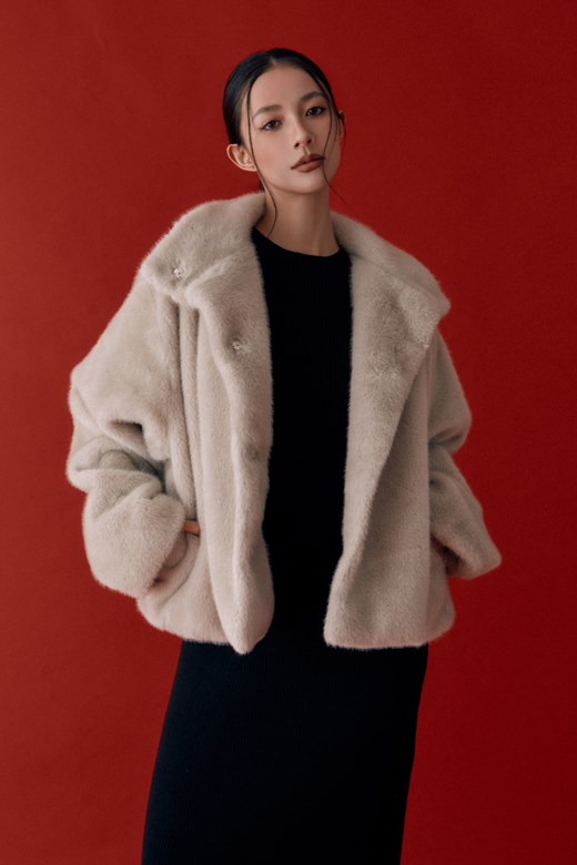 大翻領皮草外套