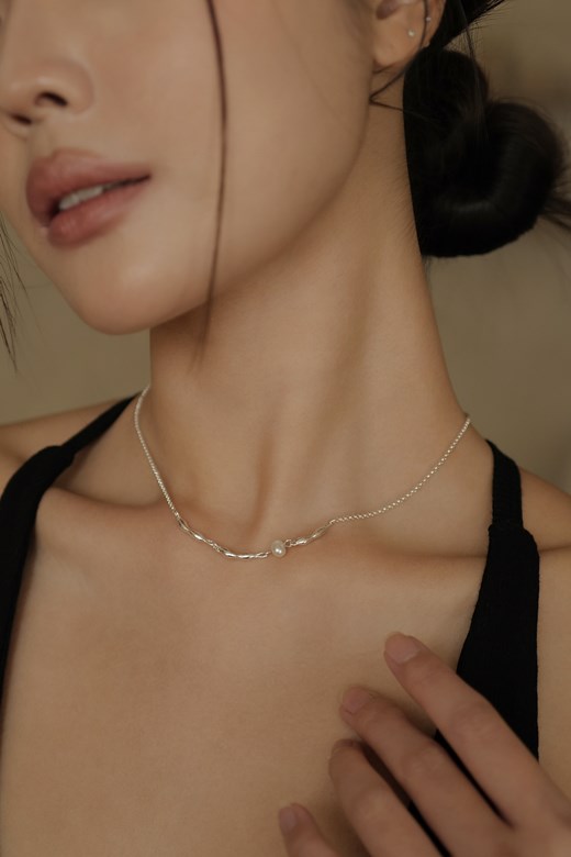 不規則曲線珍珠項鍊