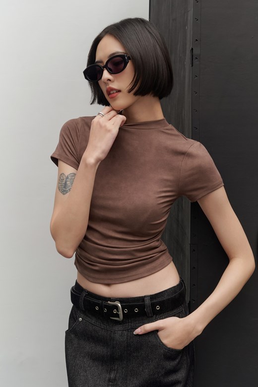 洗舊感羅紋側抓皺上衣