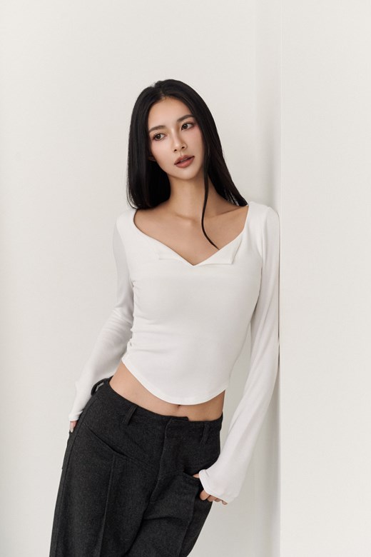 質感V領弧擺長袖上衣