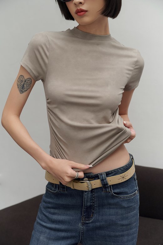 洗舊感羅紋側抓皺上衣