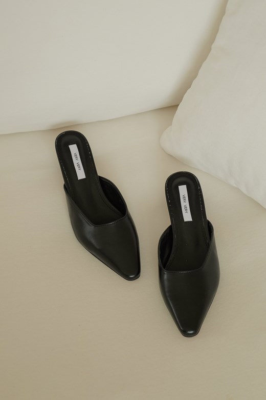 日常大方尖頭低跟鞋