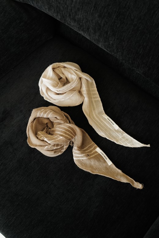 日常百搭格紋領巾