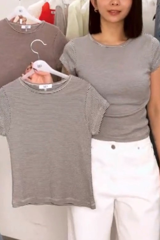 可愛線條彈力短Tee