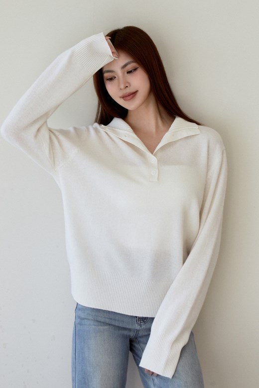 立領開釦羊毛針織上衣