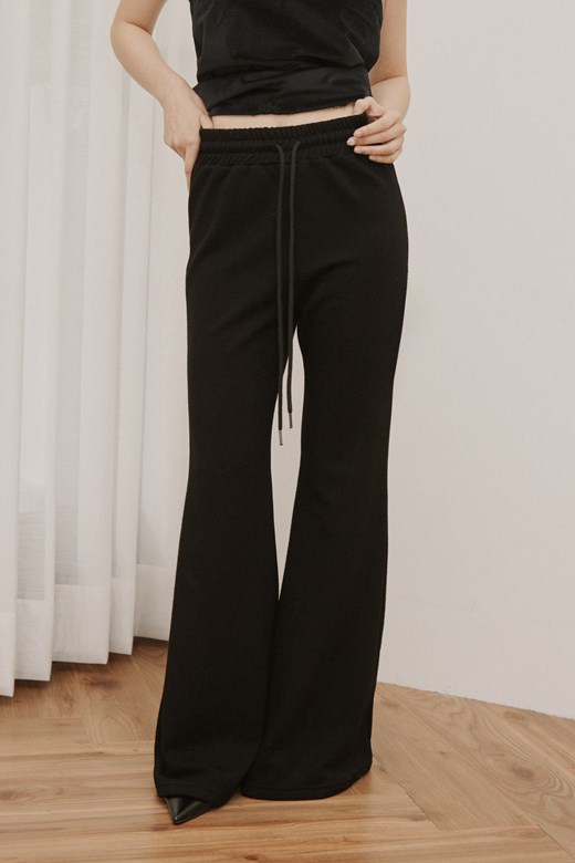 19 薄絨鬆緊喇叭棉褲