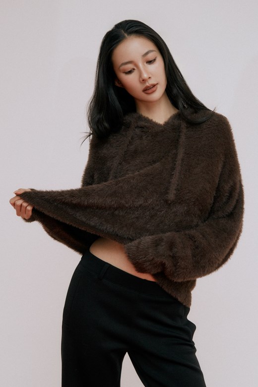 仿貂毛連帽針織上衣