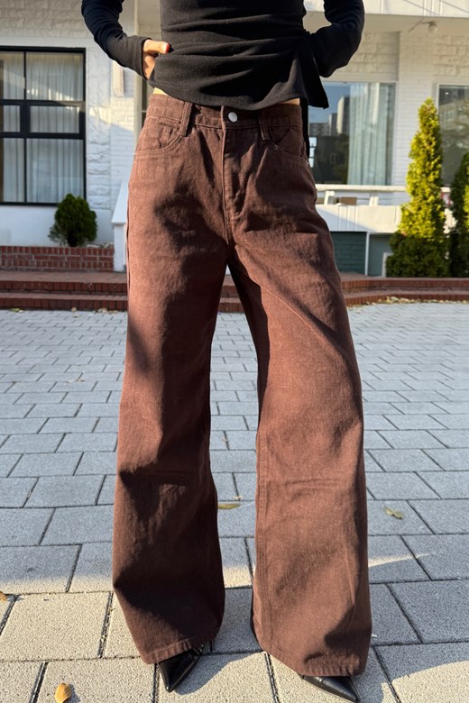 02 柔霧可可燈芯絨寬直褲