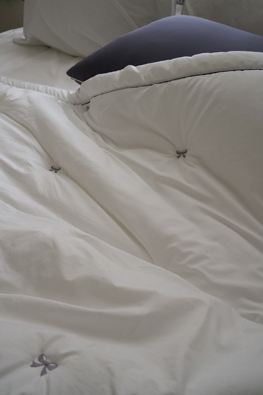 刺繡蝴蝶結四季被(薄/Q)