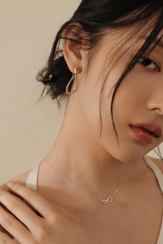 極簡無限金屬耳環