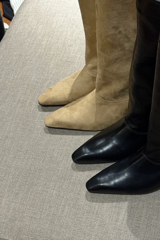 極簡設計低跟長靴