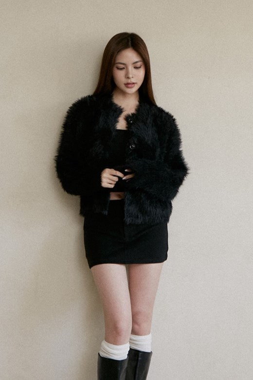 仿貂毛柔軟開襟外套