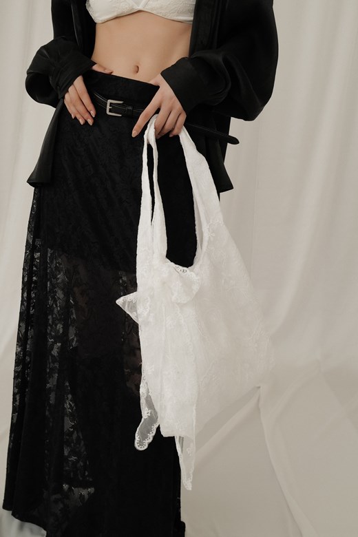 蕾絲立體刺繡肩背包