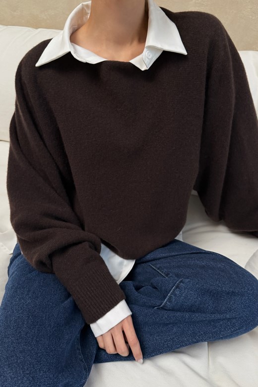 造型層次短版毛衣