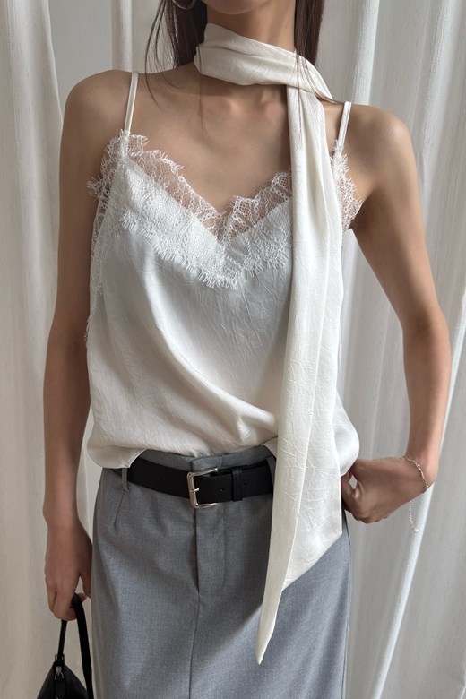 06 韓劇女主蕾絲細肩短版上衣(附領巾)