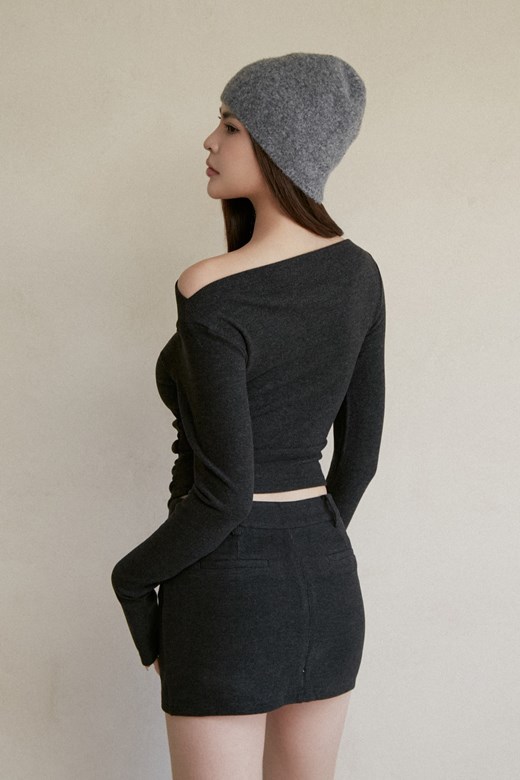 磨毛蓄熱斜肩長袖上衣