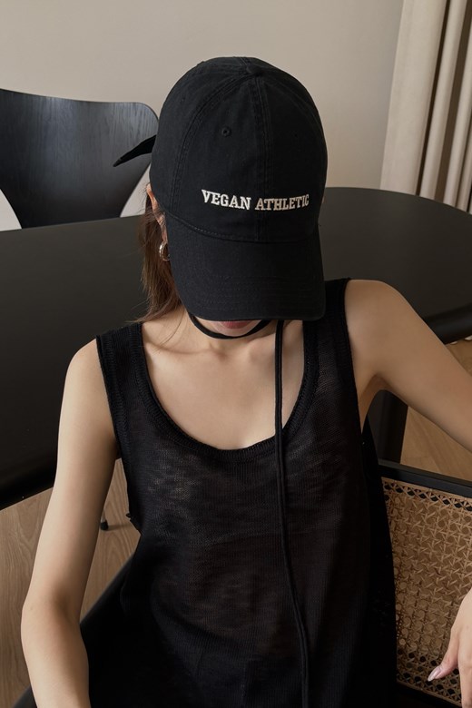 vegan撞色字母刺繡棒球帽