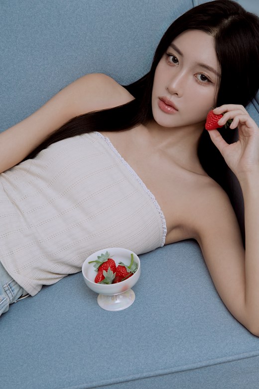 蕾絲邊緹花平口BRA TOP