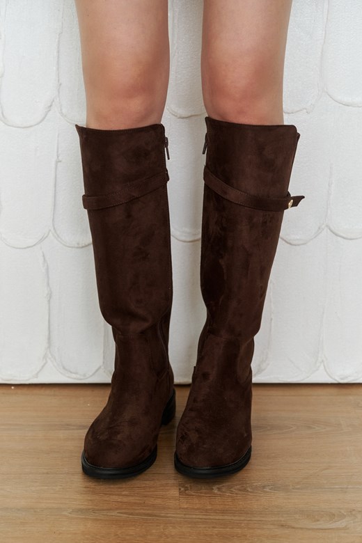 26 百搭麂皮騎士長靴