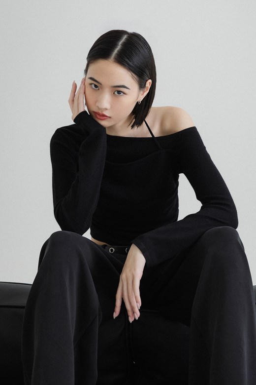 mi斜肩假兩件針織上衣