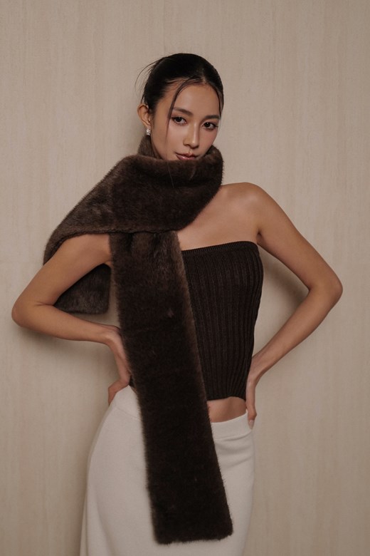時髦皮草圍巾