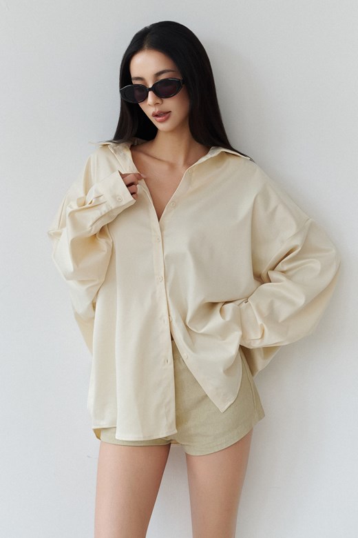 緞光抗皺寬鬆襯衫