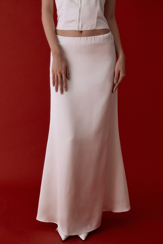 微霧光澤緞面長裙