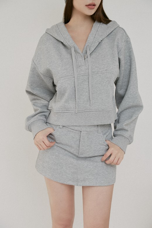 短版連帽開釦衛衣