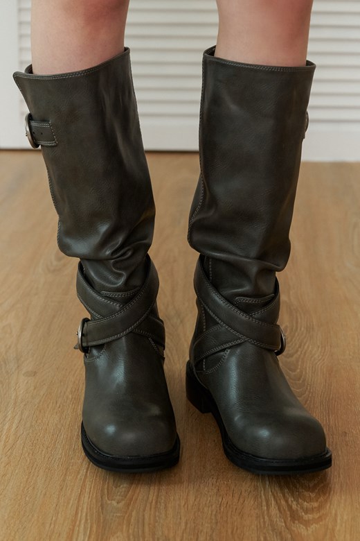 14 質感多釦騎士長靴