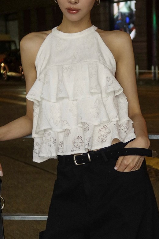 小高領花朵荷葉上衣