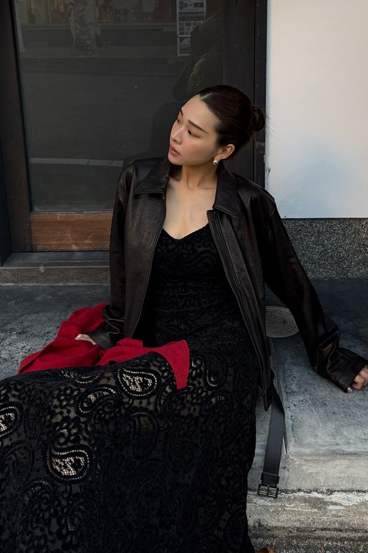 霧絨立體雕花長洋裝