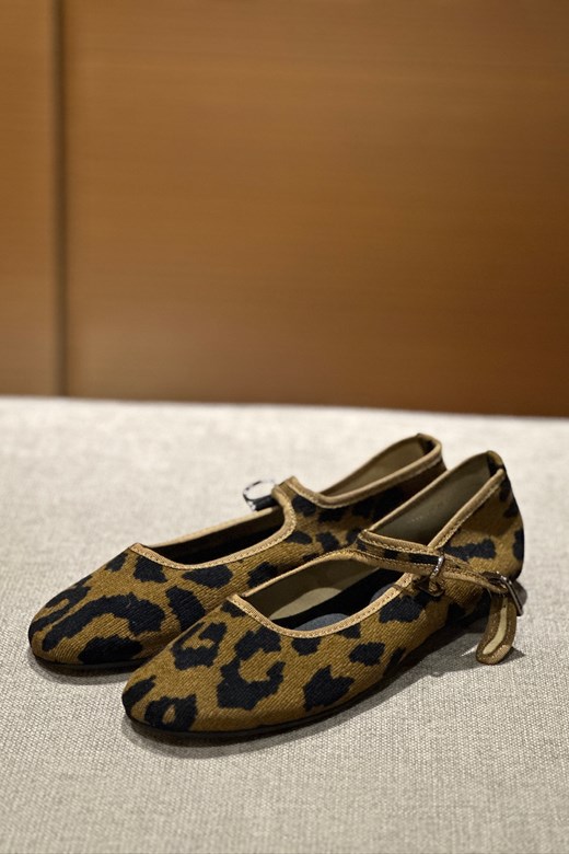 豹紋平底娃娃鞋