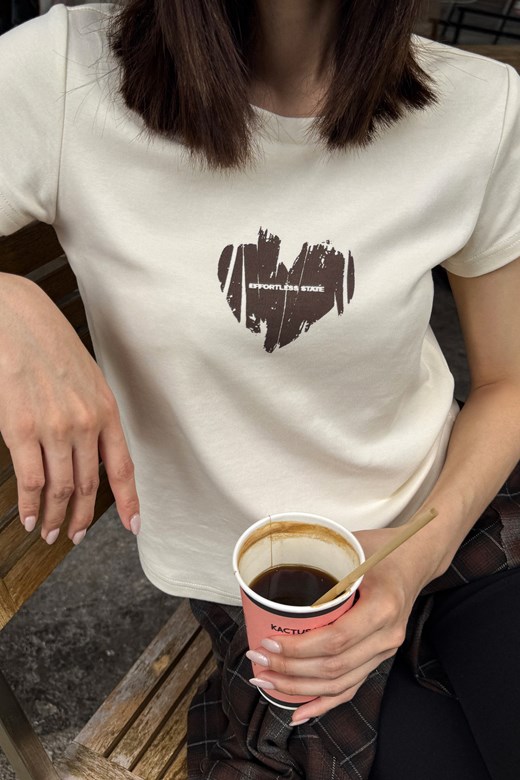 噴漆愛心印花TEE