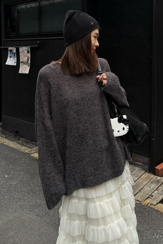 柔軟純色針織毛衣
