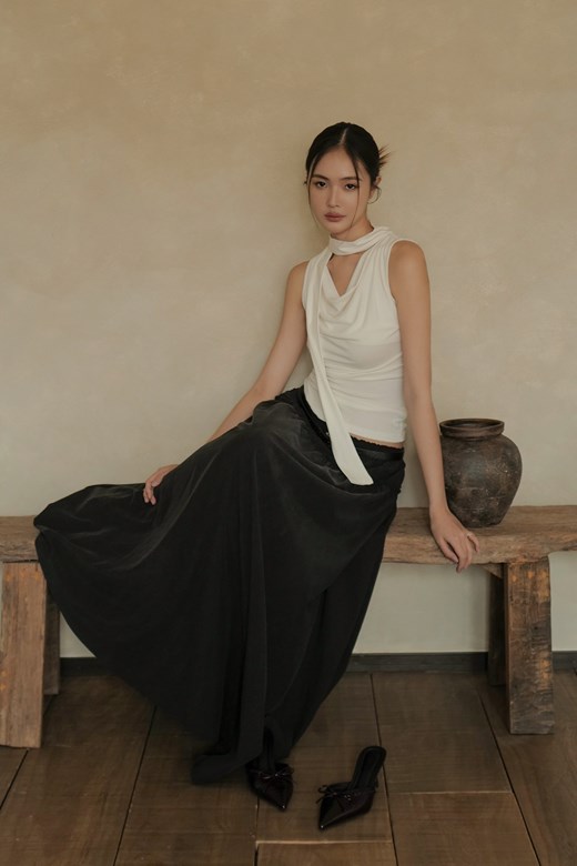 垂領繞脖造型背心