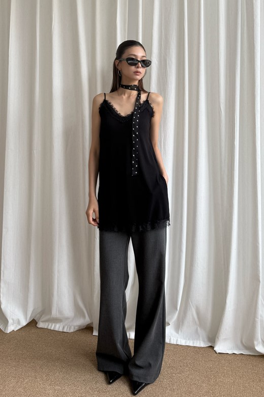 睫毛蕾絲細肩羅紋開衩上衣