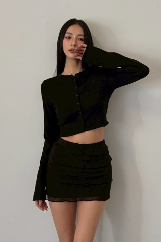 多層次簍空荷葉短裙