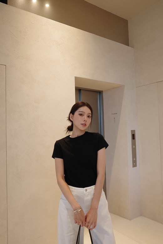 日常百搭必備Tee
